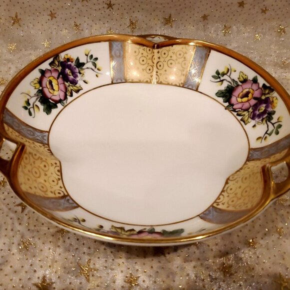 Noritake Nippon Hand Painted Tri- Handled Dish Bowl Floral & Gold Candy Dish 7" - Picture 2 of 6
